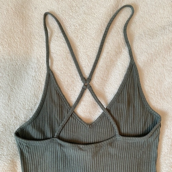 Topshop Women’s Olive green cross back strapped ribbed bodysuit Size US 6 - Picture 4 of 9